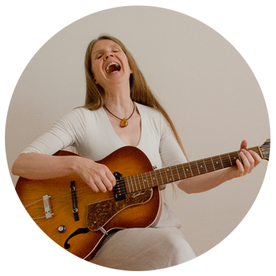 Wiebke Albrecht Gesangsunterricht Gitarre